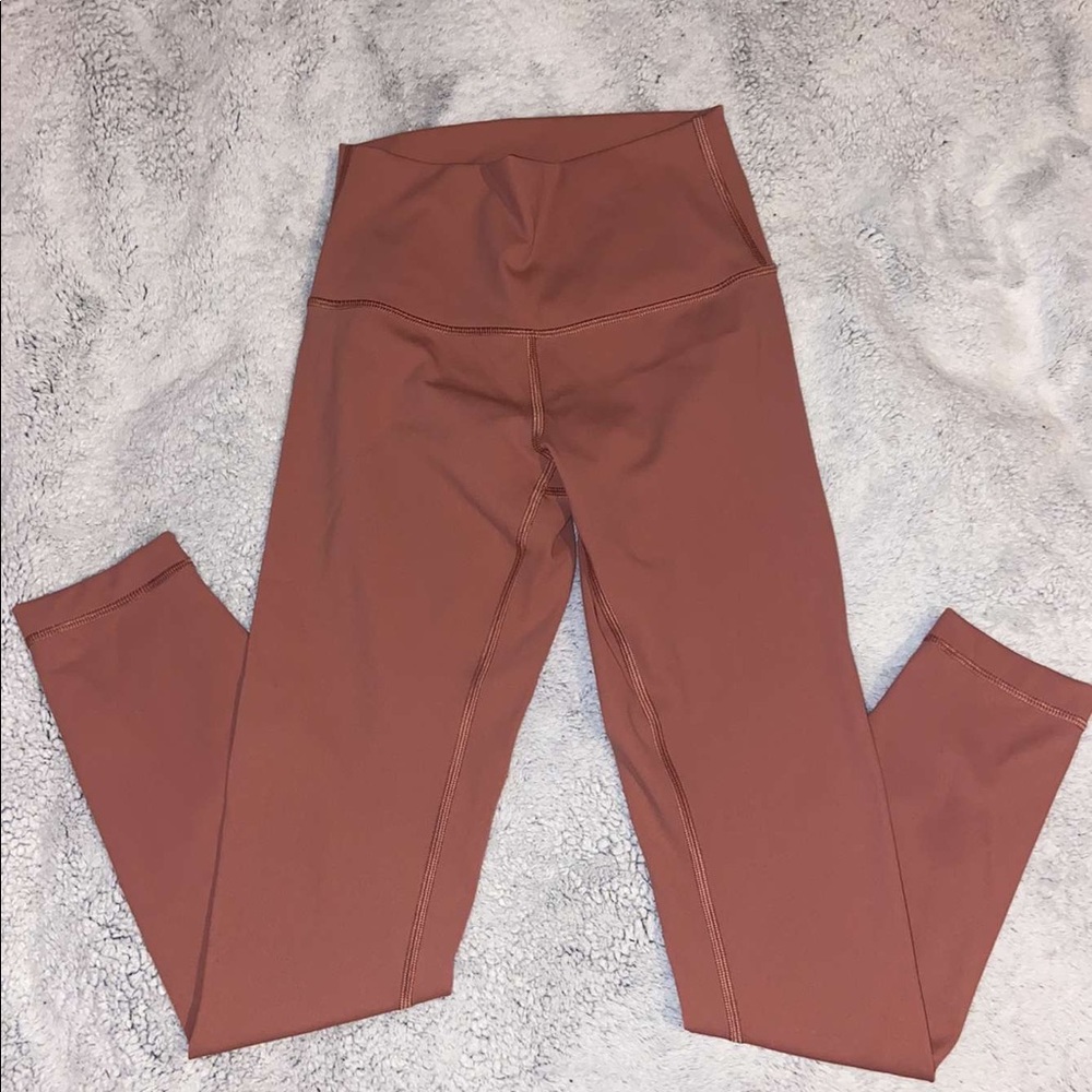 LULULEMON Wunder Under leggings HighRise 25” size 4
